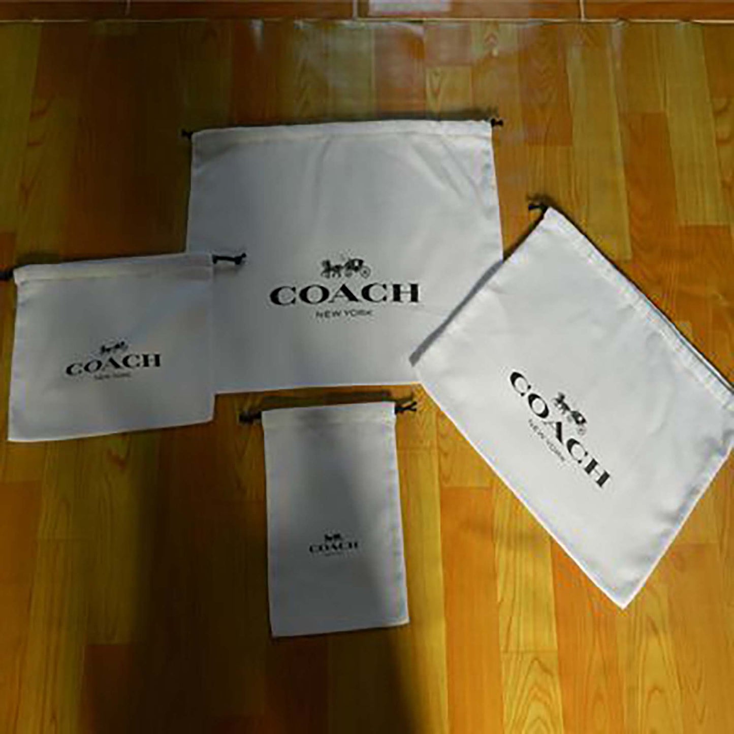 String coach bag